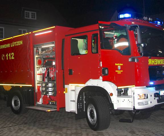 00016 LÜTZEN Feuerwehr neues Fahrzeug