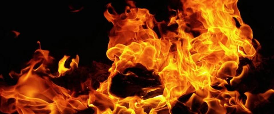 verhalten im brandfall löschkübelaktion